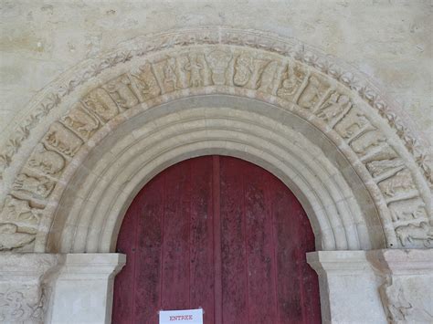 Glise Notre Dame Et Saint Junien De Lusignan