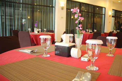 Hotel Bandara Syariah Travel Gay