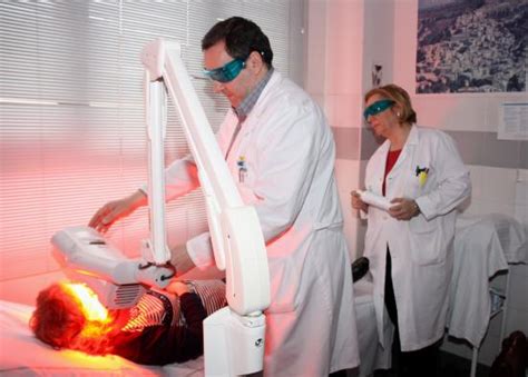 Terapia Fotodinámica En La Cartera De Prestaciones Del área De Dermatología Gobierno De