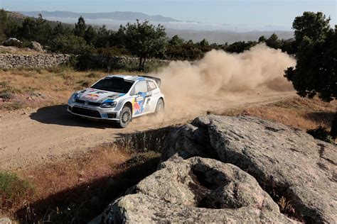 S Bastien Ogier P Che La Victoire En Sardaigne