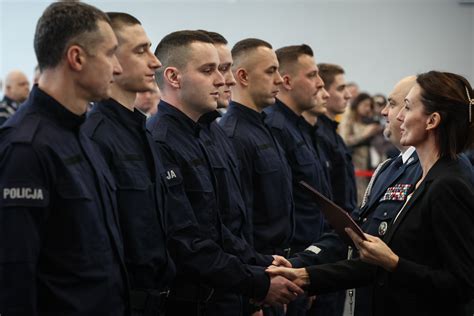 Nowi funkcjonariusze zasilili szeregi pomorskiej policji Wciąż są