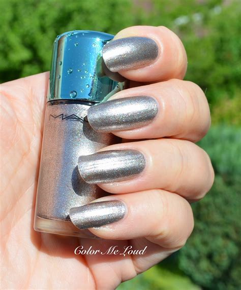 MAC Alluring Aquatic Collection Nail Polishes Submerged Shimmerfish