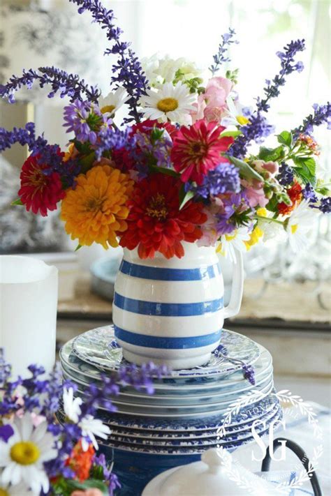 52 Easy DIY Flower Arrangements That Ll Instantly Brighten Up Any Room