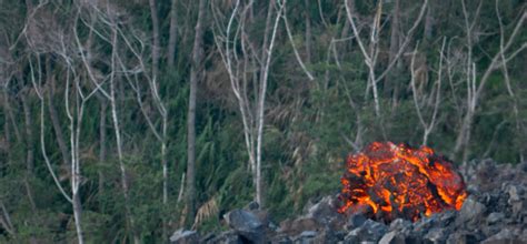 Le réveil du volcan Karangetang Indonésie 80 Jours Voyages