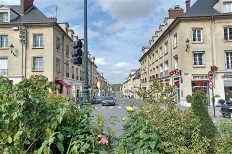 Le centre ville interdit aux voitures et réservé aux vélos une