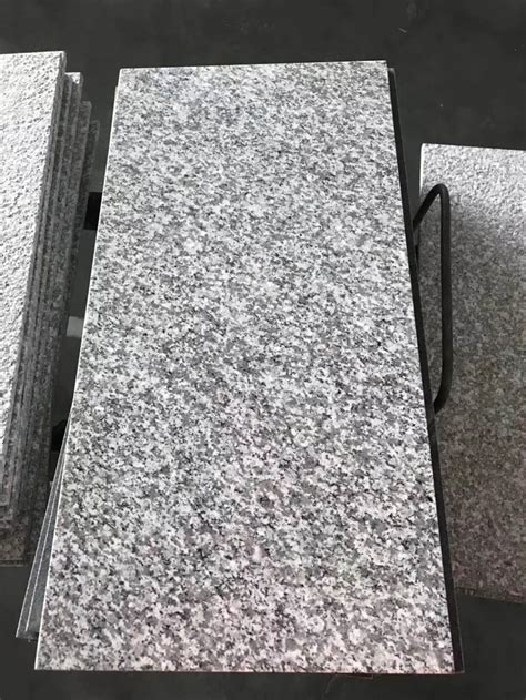 G623 Granite Tile Chinese Polished Flooring Granite Tiles Natural