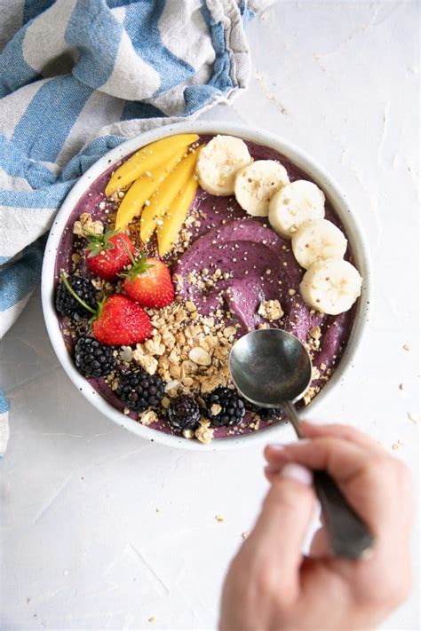 Acai Bowl Recipe How To Make Your Own Acai Bowl 2024