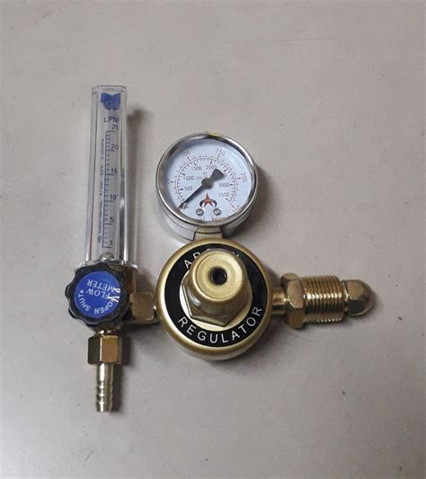 Brass Argon Gas Regulator With Flow Meter For Industrial At 1850 In