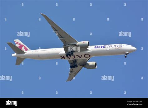 Qatar Airways Airbus A A Alzone World Livery Grubenmann Ai