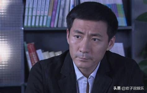 他憑一句「元芳你怎麼看」走紅，人氣直達巔峰，如今卻只能演配角 每日頭條