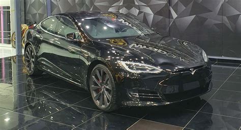 Tesla Model S Black Gloss Wrap Wrapstyle