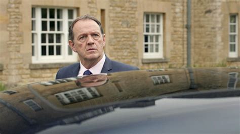 S8 E3 Inspector Lewis Final Season Episode 3 Scene Inspector Lewis