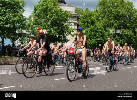 World Naked Bike Ride London 2024 Nude Riders On Hyde Park Corner Roundabout Before Riding