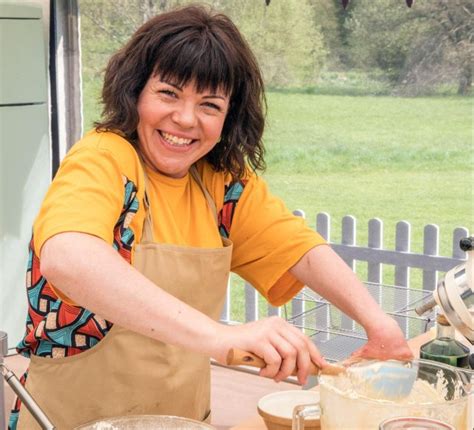 GBBO: Briony Williams praised for not mentioning 'little hand' | Metro News