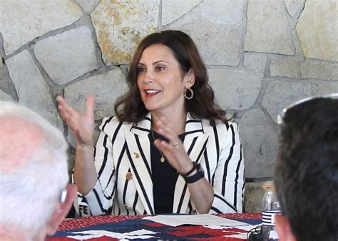 Democratic Michigan Gov Gretchen Whitmer Wins 2nd Term News Sports