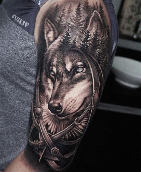 Pin De Lucas Gabriel Em Salvamentos R Pidos Tatuagem De Lobo