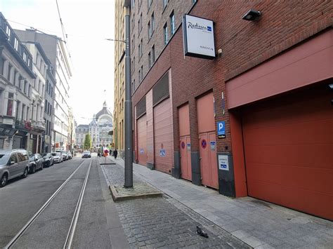 Parking Radisson Blu Astrid Hotel Antwerp Central