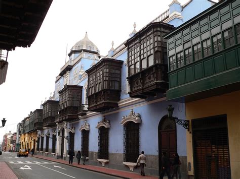 La Casa de Osambela Casa Oquendo en Lima Perú