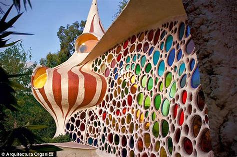 Nautilus House In Mexico City Is One Of The Most Colourful And