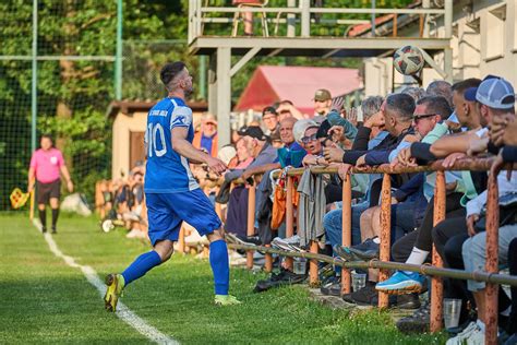 Kam Cez V Kend Za Futbalom Jakub Priv Ta V Derby S Sov V Sobotu Hr