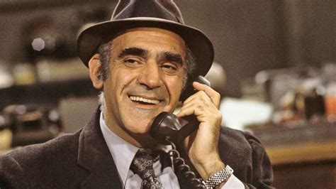 Video Remembering 'The Godfather' Actor Abe Vigoda - ABC News