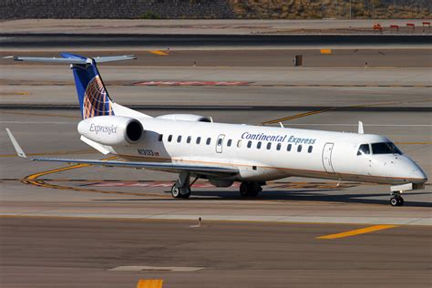 Express Jet Continental Express Embraer EMB 145XR ERJ 145XR