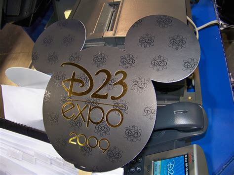 D23 Expo Dream Store Availabile Register Paddle Loren Javier Flickr