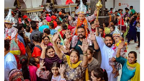 In Photos Navratri Festivities Start Across India