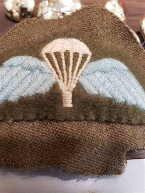 Paratrooper Insignia - AUSTRALIA & NEW ZEALAND - World Militaria Forum