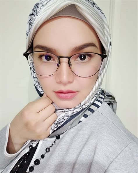 Cermin Mata Terkini Untuk Perempuan Bertudung Model Cermin Mata