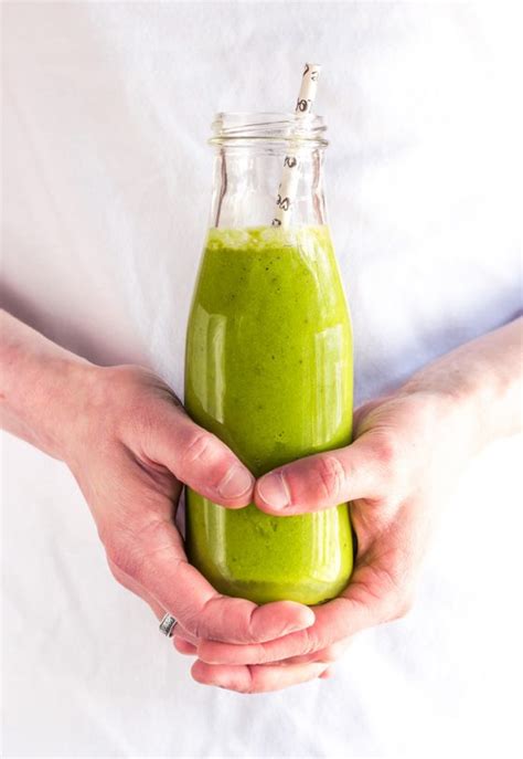 Detox Green Smoothie Recipe Healthy And Delicious The Pure Taste