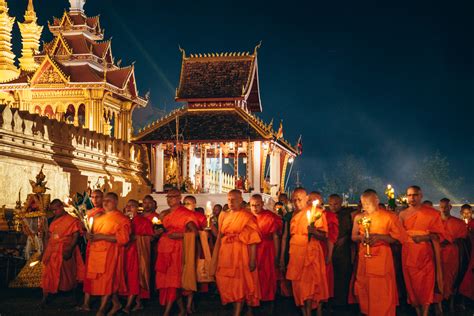 Letters from Laos - That Luang - The Festival of Love and Sharing... Mr ...