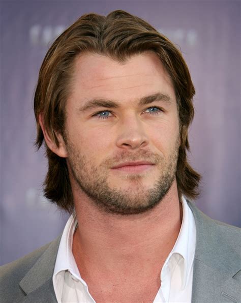 Best Chris Hemsworth Hairstyles Thor Haircuts For Men Men S Style