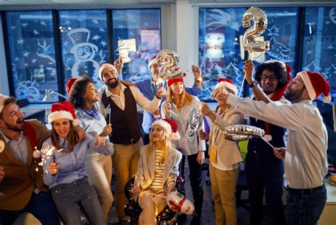 How To Keep Employee Engagement Up During The Holiday Season Six Tips