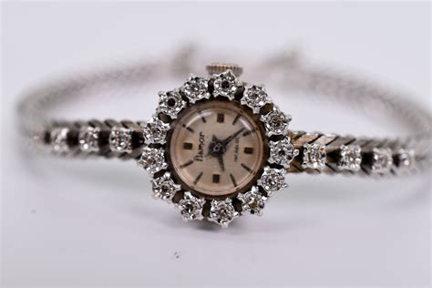 FLAMOR INCABLOC Montre bracelet de dame en or gris 18K 750 1000e à