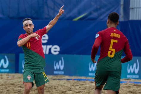 Portugal vence Omã e está nos quartos de final do Mundial de futebol de