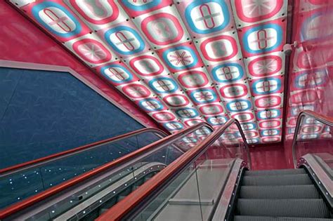 Stazione Università Metropolitana di Napoli Spa