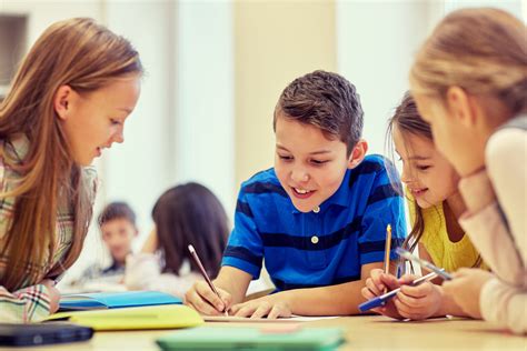 Lassurance Scolaire Bien Protéger Votre Enfant Lorsquil Est à Lécole