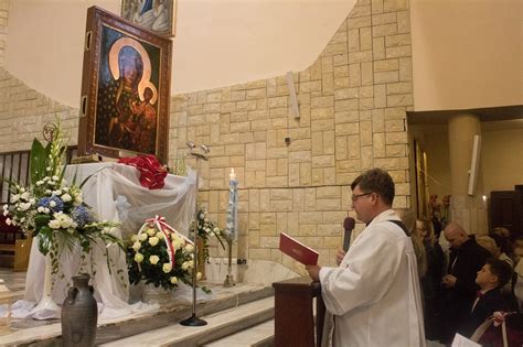 Peregrynacja kopii obrazu Matki Boskiej Częstochowskiej Parafia