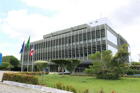 Congelamento do ICMS dos combustíveis foi oficializado na Bahia