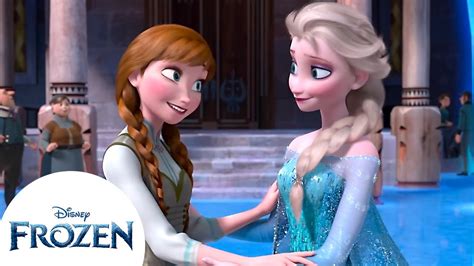 Los Momentos Más Divertidos De Las Hermanas Elsa Y Anna Frozen Youtube