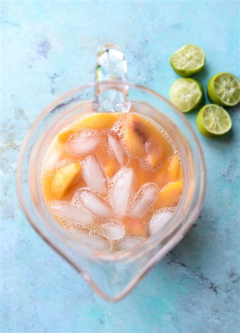 Pineapple Peach Agua Fresca How Sweet Eats Easy Drink Recipes Easy Drinks Fruit Drinks