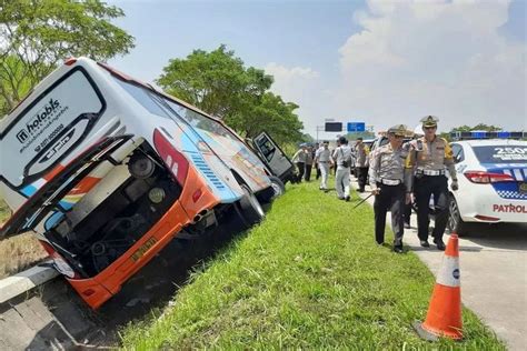 Korban Meninggal Kecelakaan Bus Rosalia Indah Bertambah Jadi Delapan