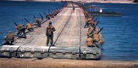 Военный мост