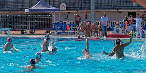 Gran Vict Ria De Lequip Absolut Mascul De Waterpolo Del Cn Rub