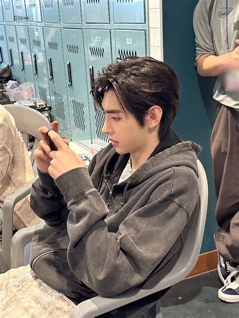 ENHYPEN Community Media ENHYPEN In Hot Korean Guys Korean Celebrities Romance