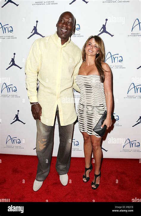 Michael Jordan Has Announced That He Is Engaged To His Longtime Girlfriend Yvette Prieto Michael