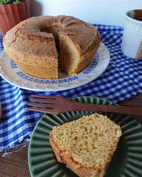 Bolo de fubá na airfryer Receiteria