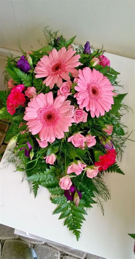 Gerbera Single Ended Spray Gerbera Funeral Flowers Cemetery Flowers