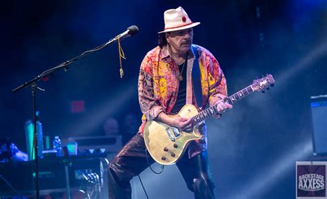 Carlos Santana Announces 2024 House Of Blues Residency Dates